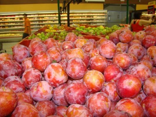 Frutas do Sul são desvalorizadas no mercado nacional