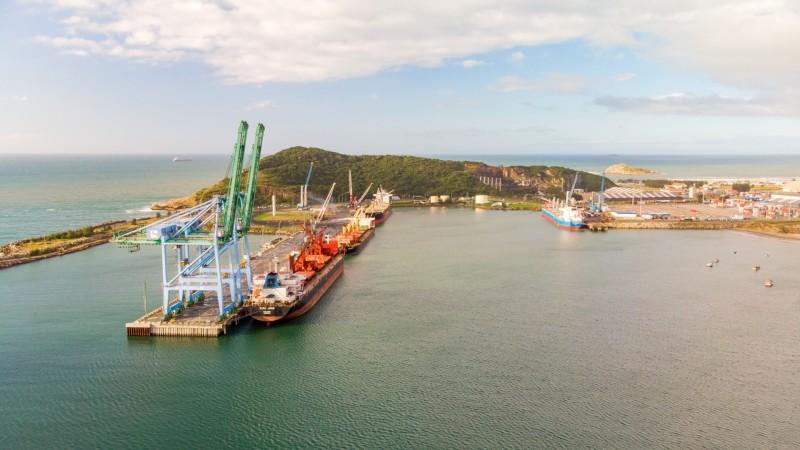 Porto de Imbituba bate recorde anual de movimentação e cresce 3,6%