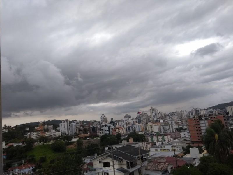 Alerta para temporais durante a tarde na região