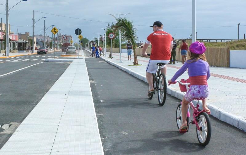 Nova beira-mar é inaugurada nesta segunda-feira em Baln. Gaivota 