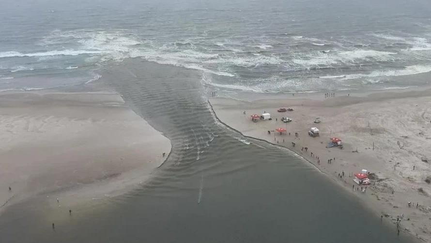 Barra da Ibiraquera é aberta de forma clandestina e caso segue sob apuração