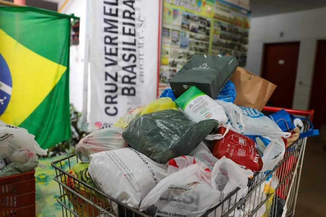 Campanha solidária arrecadou desde abril 50 toneladas de alimentos em Criciúma