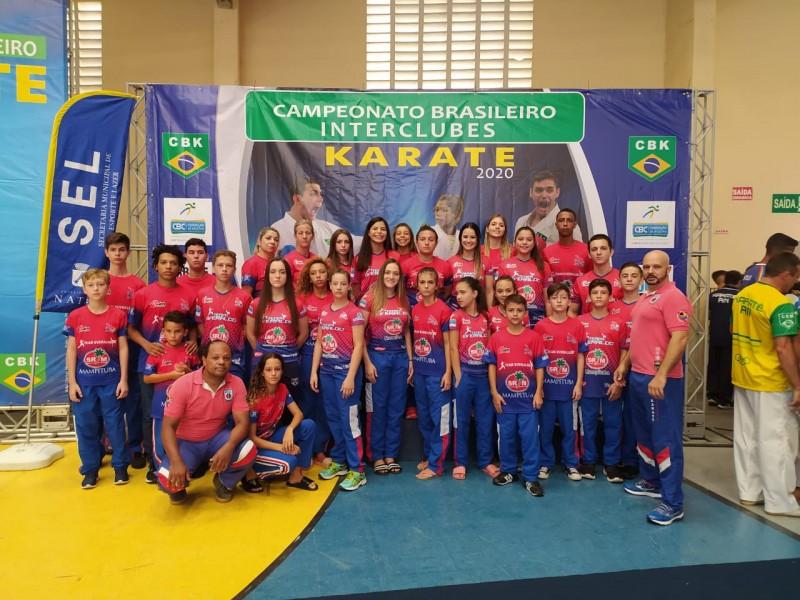 Equipe de Karatê de Içara disputa o Brasileiro Interclubes no Rio Grande do Norte