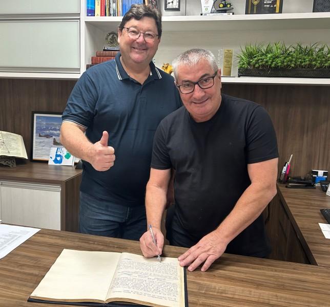 Vice-prefeito de Turvo assume prefeitura por 30 dias