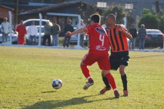 Estreias com derrota no Oeste