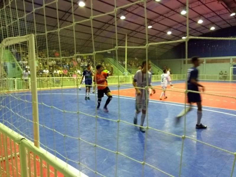 Morro da Fumaça vence primeiro jogo da semifinal de futsal