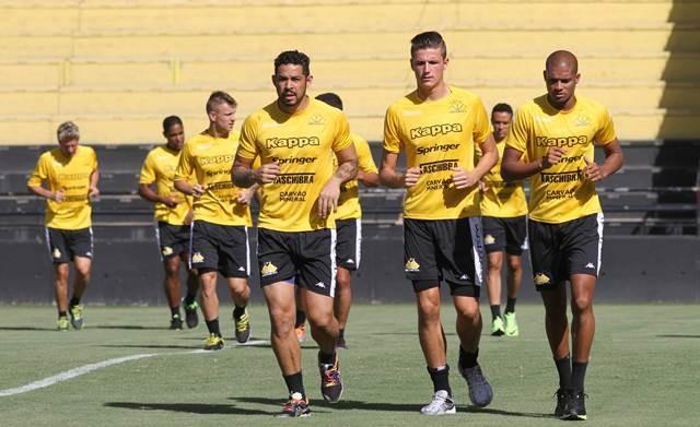 Dia de regenerativo e treino coletivo para o Tigre