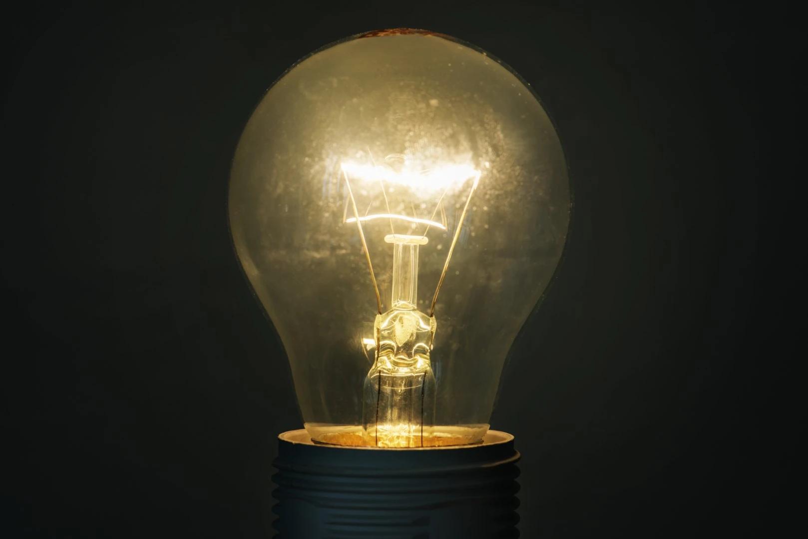 Ave pousa em transformador e deixa mais de 3,8 mil unidades consumidoras sem energia
