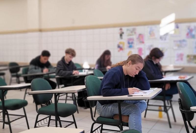 Alunos da Satc participam de simulado em preparação para Enem