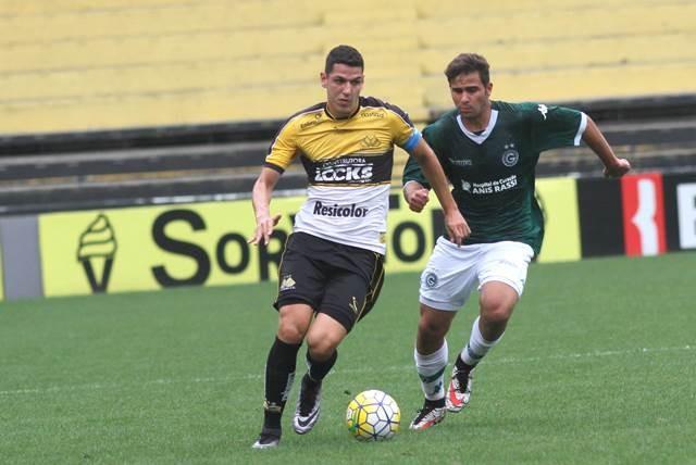 Criciúma duela com Goiás por vaga na próxima fase