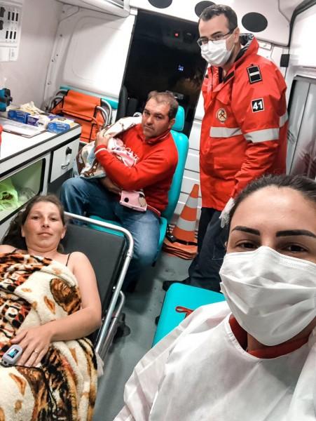 Mulher dá à luz em casa e é atendida pelos Bombeiros Voluntários de Jaguaruna 