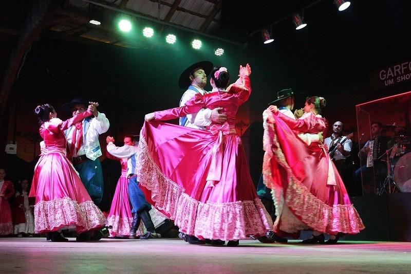 Arroio do Silva terá curso gratuito de dança de salão