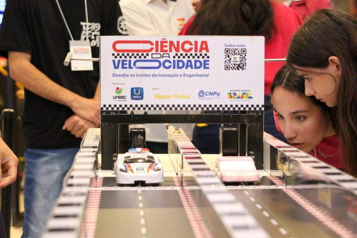 Ciência da Velocidade: final da competição mobiliza participantes e espectadores