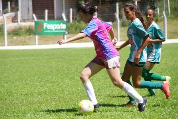 Jasc terá competição de futebol feminino