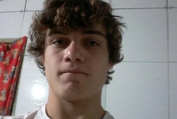 Vítima de acidente de trânsito, jovem morre após três dias internado 