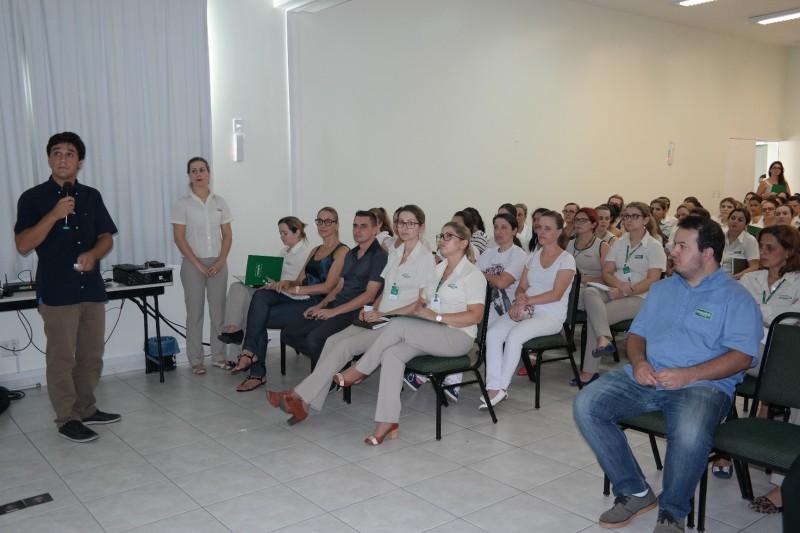 Unimed promove treinamento de gerenciamento de resíduos