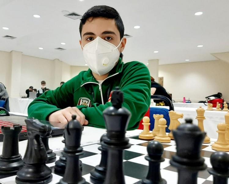 Xadrez de Criciúma conquista vice-campeonato de torneio em Minas Gerais