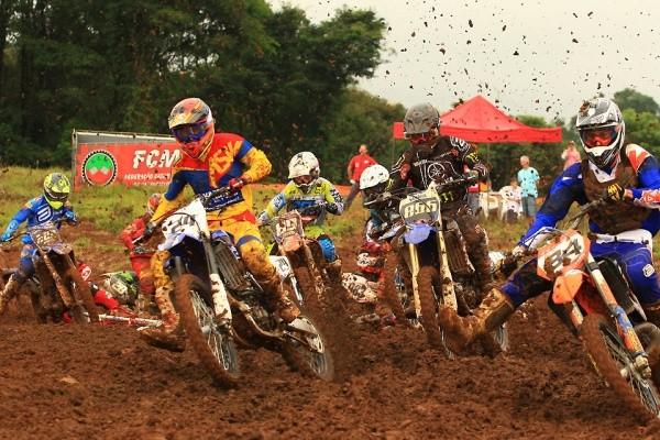 Campeonato Catarinense de Motocross será em Braço do Norte neste fim de semana