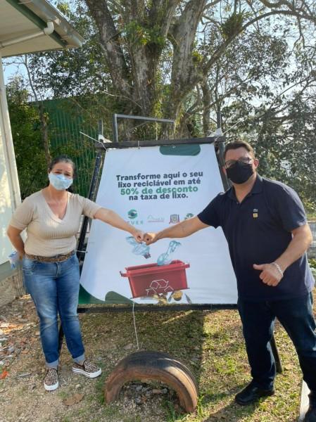 Projeto Jogue Limpo com a Cidade instala novo ponto de coleta em escola