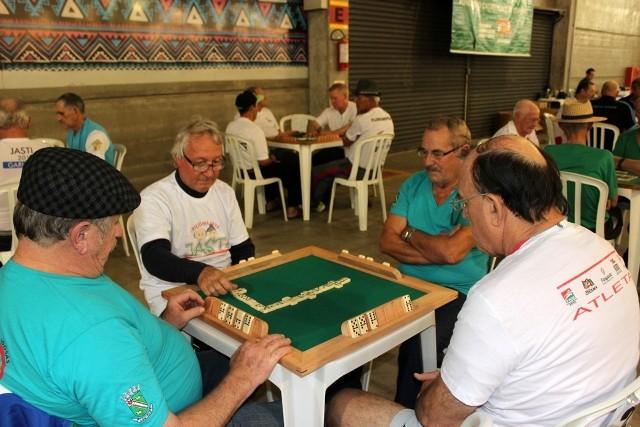 Dominó masculino de Criciúma garante classificação para as quartas de finais
