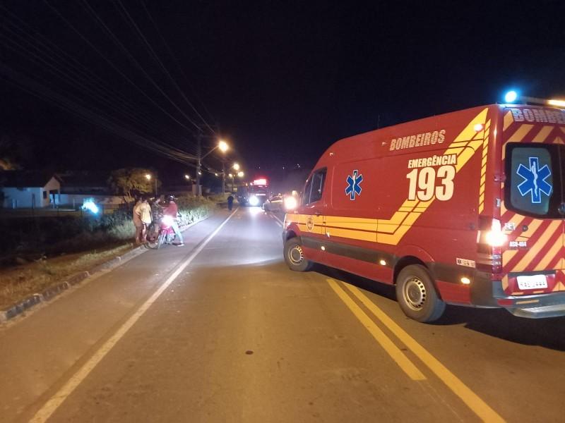 Colisão entre dois carros deixa motorista ferida em Armazém