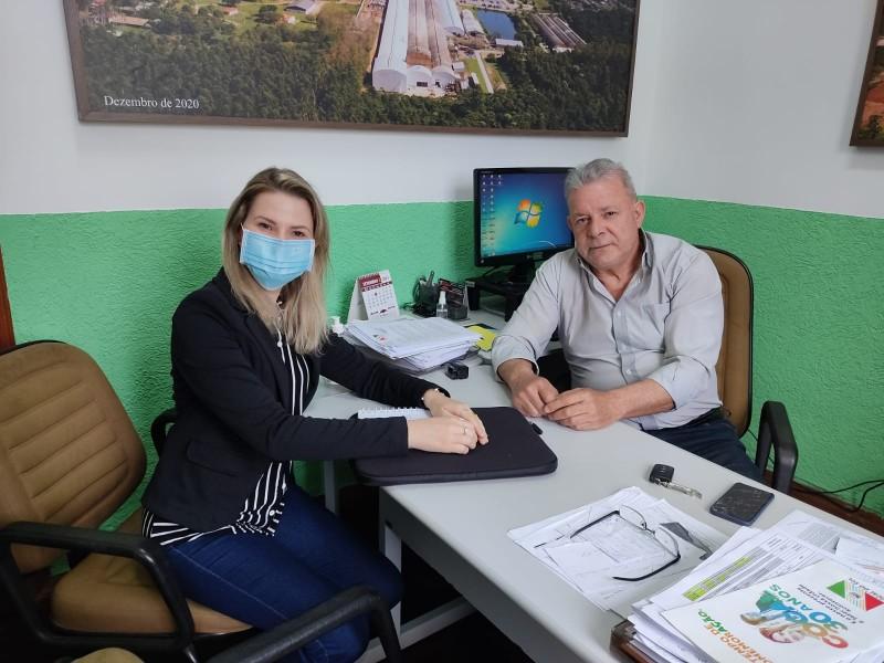 Comitê de Implantação do Centro de Inovação visita prefeituras da Amrec e soma novos membros