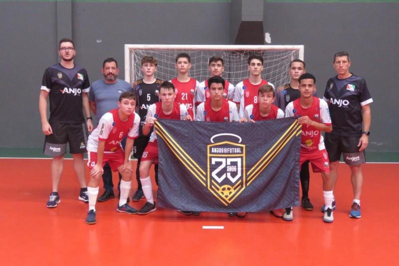 Sub-15 de Cocal do Sul/Coopercocal/Kiarroz/Anjo Futsal vence e está na semifinal do Estadual