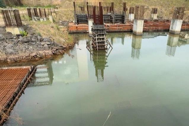 Defesa Civil aponta risco em obra no Centro de Criciúma e recomenda intervenção emergencial