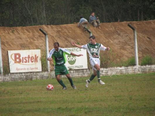 Chuva atrapalha a Chave B