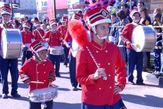 Desfile cívico-militar abre Semana da Pátria em Criciúma