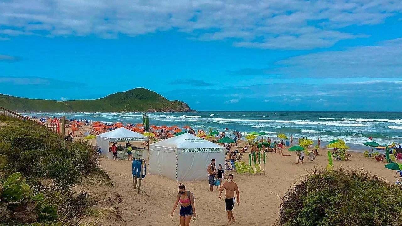 Praia à vista: fim de semana terá calor e tempo ensolarado em Criciúma e região