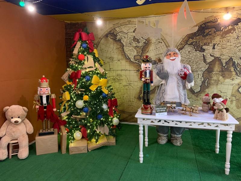 Shopping Della inaugura decoração e dá as boas-vindas ao Natal 2022