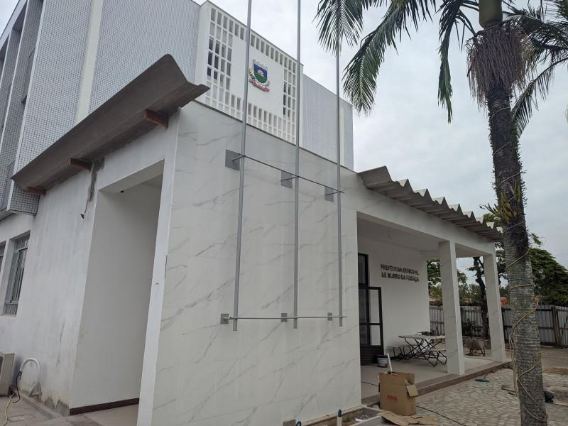 Morro da Fumaça: reforma do Paço Municipal avança para a reta final dos trabalhos