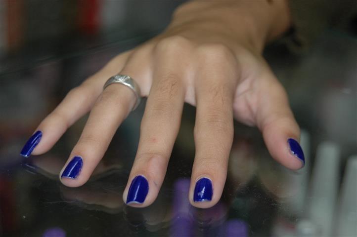 Esmalte azul continua sendo o favorito no Inverno
