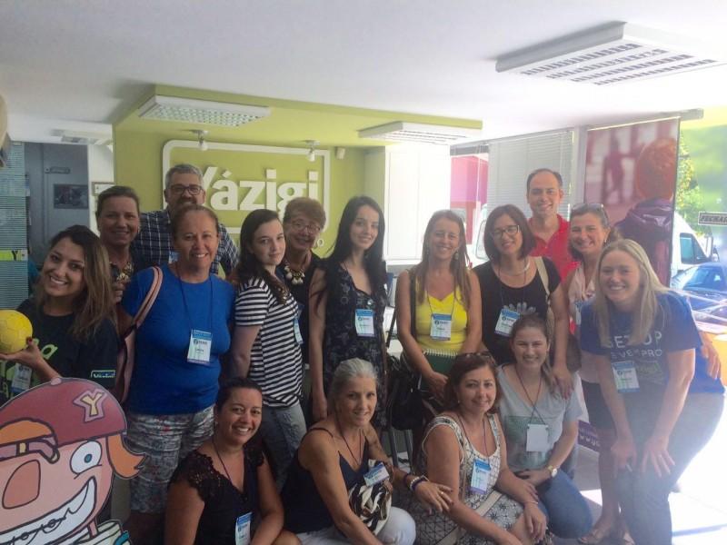 Professores das redes particular e estadual acessam metodologia do Yázigi