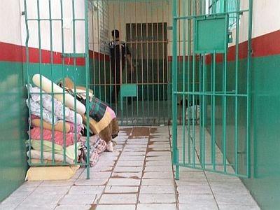 Onda de frio leva detentos para o Hospital São José