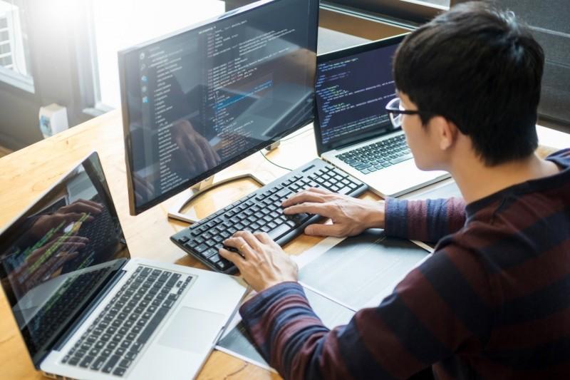 Arquiteto de software e Product Manager: conheça as carreiras promissoras no mercado de TI