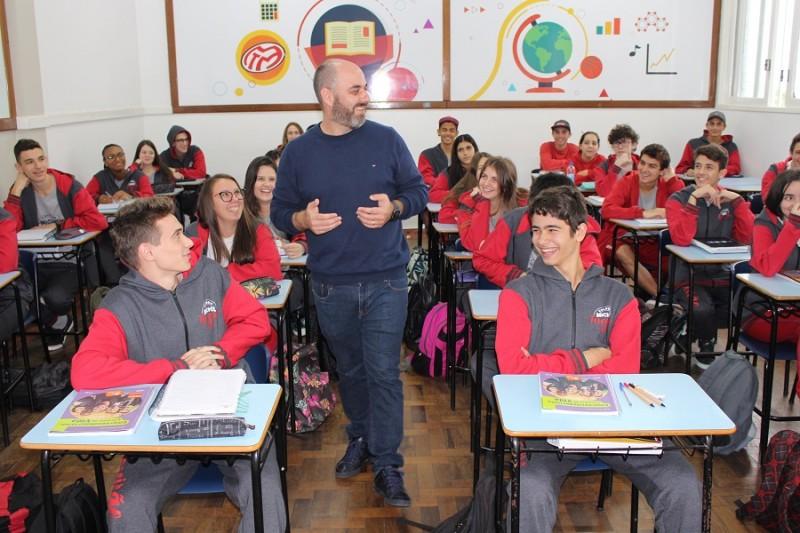 Colégio Michel ensina educação Socioemocional e Projetos de Vida dentro da grade curricular