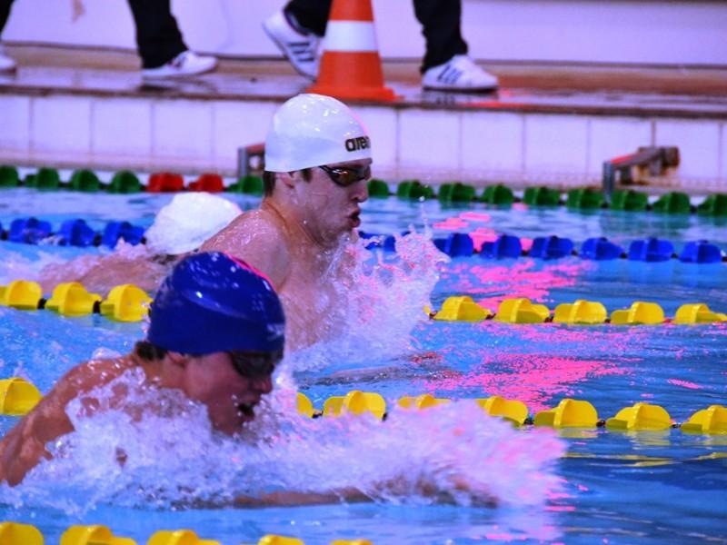 Boa estreia: Natação garante seis medalhas para Criciúma