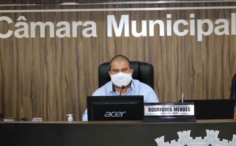 Vereadores aprovam projeto de proteção aos direitos da pessoa com câncer em Içara