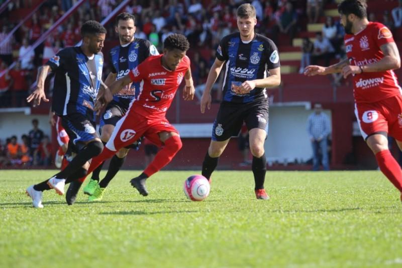 Metropolitano vence mais uma e enfrenta o Flamengo na decisão 