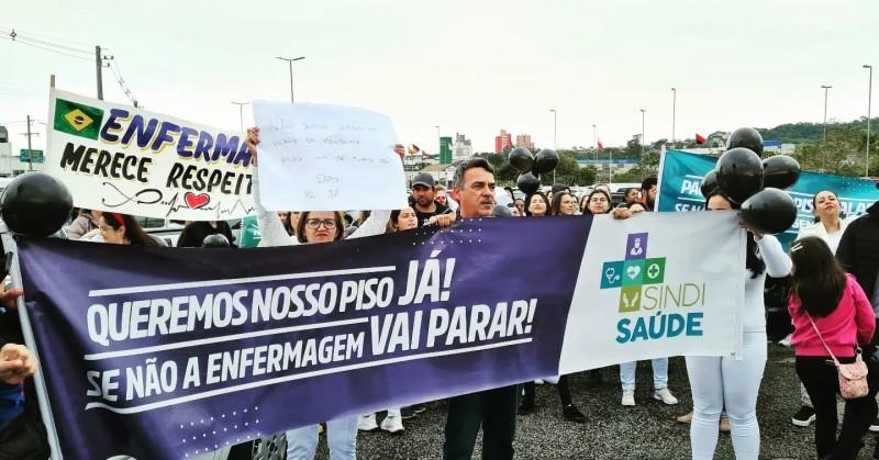 Sindisaúde pode deliberar paralisação nesta quarta-feira