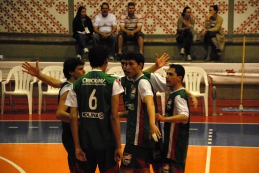 Uma quinta-feira decisiva para Criciúma