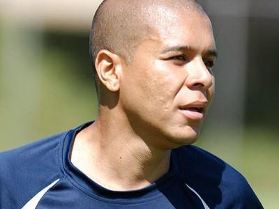 Alto salário afasta Fernandinho do Tigre
