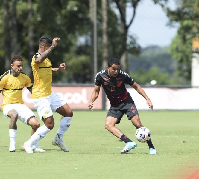 Tigre empata sem gols em jogo-treino contra o Athletico-PR
