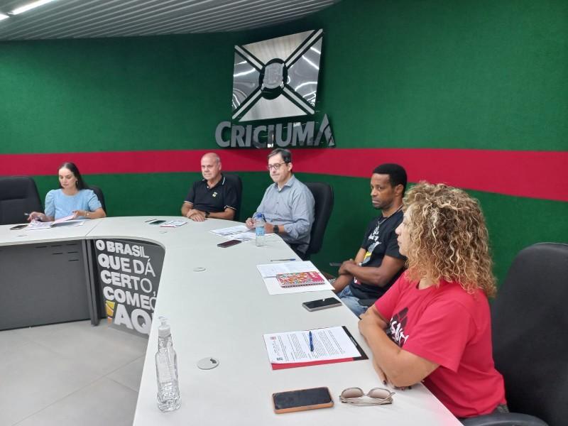 Criciúma: em nova reunião com o Governo, Siserp não aceita proposta e assembleia com servidores é marcada