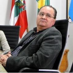 Gentil da Luz e José Zanolli retornam à Prefeitura de Içara
