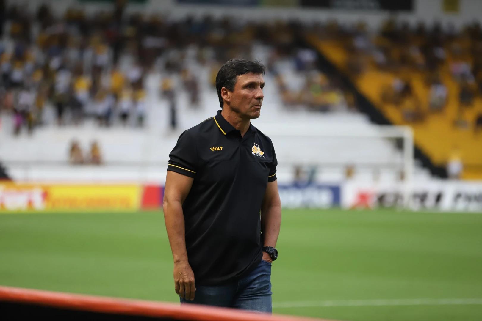 Zé Ricardo reclama de arbitragem e Criciúma vai pedir VAR contra o JEC