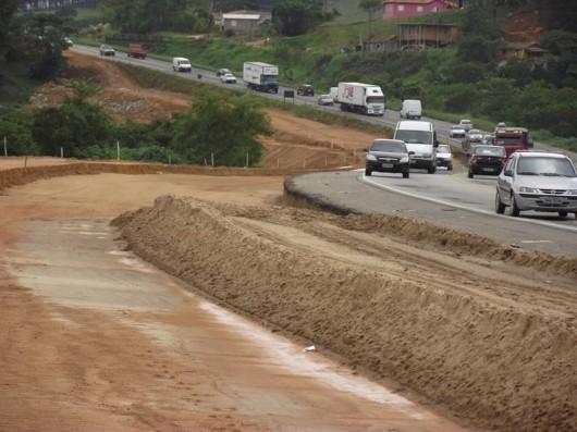 Trânsito da BR-101 será interrompido em Laguna nesta terça-feira 