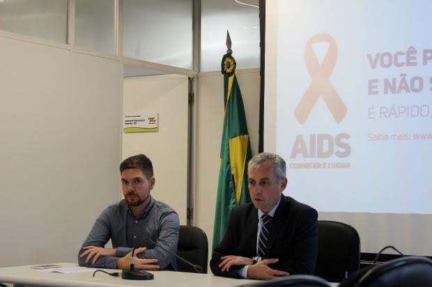 SC participa de acordo federativo de combate à doença
